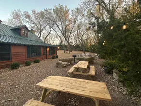 Rustic Retreat & Cabin! Perfect escape! Book now! - Image 4