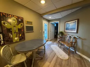 2BDRM Suite in Oxford - Image 4