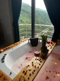 Amazing view and quiet place - Image 4