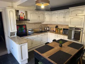 Entire place, 3 bedrooms, sleeps 6, 2 toilets - Image 5