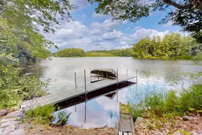 3BR water view home with game room & kayaks - Image 2