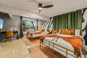 Waterfront| HeatedPool |Gameroom| Karaoke|Villa - Image 4