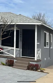 LA Living SoFI-LAX-Beach _House w Gated Prkng - Image 3