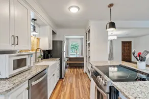 3 BR Spacious and Stylish Home - Image 3