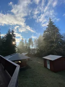 House in the mountains! Hot tub, sauna, pool table - Image 2
