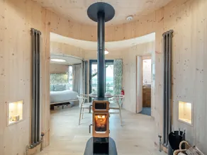 The Treehouse @ Caerlaverock - UK45028 - Image 2