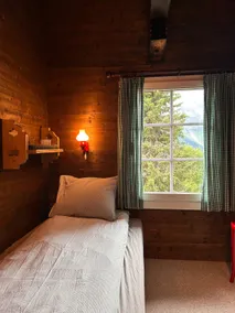 Unique Chalet with Spectacular Mountain View - Image 5