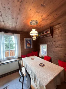 Unique Chalet with Spectacular Mountain View - Image 4