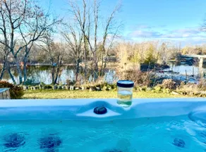 Waterfront Family Retreat | Sauna & Hot Tub - Image 4