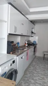 central location, 10 minutes from the airport, spacious - Image 4
