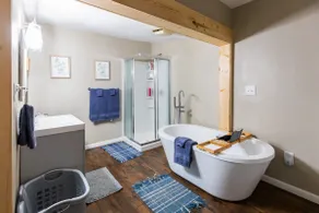 Hot Tub+Firepit+Corn Hole+BBQ+Game Room+Spa Bath - Image 4