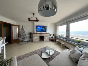 Seaside Serenity Gorgeous 3/2 Oceanfront Apartment - Image 3