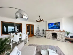 Seaside Serenity Gorgeous 3/2 Oceanfront Apartment - Image 5