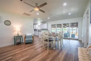 Have fun with Richland Chambers Lake front home - Image 3