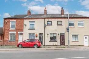 3-Bed Home Near Wigan Town Centre - Image 5