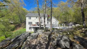 Colonial Home with Hot Tub and Al Fresco Dining - Image 2