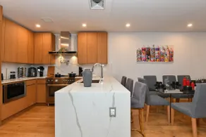 Chelsea Luxury 3BR w/ Private Elevator & Balcony - Image 5