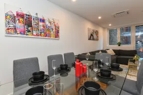Chelsea Luxury 3BR w/ Private Elevator & Balcony - Image 3