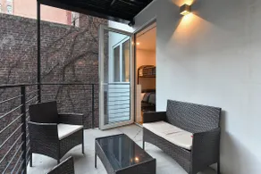 Chelsea Luxury 3BR w/ Private Elevator & Balcony - Image 4