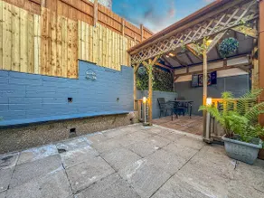 Gorgeous Graceful Getaway Crew Base & Gazebo - Image 5