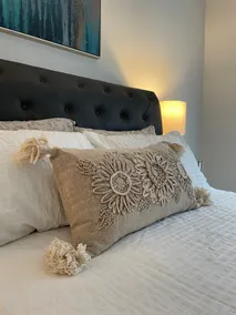 Private&Cozy Suite in Victoria Disc on Long Stay - Image 2