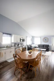Great central location! Unit E - Image 2
