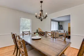 The Sheffield | 4BR/3BA | Sleeps 12 | Peach Jam - Image 4