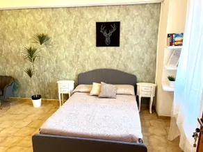Exclusive studio apartment in Milan - Image 4