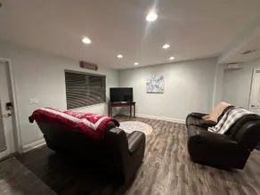 The Walls Beach Home - Image 4