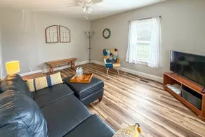 Peaceful Franklin Cottage ~ 1 Mi to Downtown! - Image 5