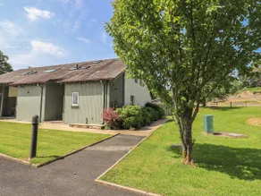 Yew - Woodland Cottages - Image 2