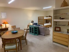 Peaceful Hillsborough Hideaway! - Image 3