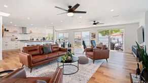 Modern Farmhouse, Lakefront Oasis - Image 2