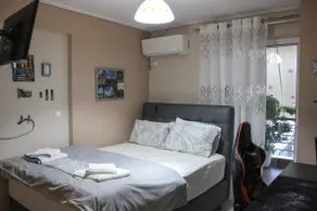 Modern 2BR Apartment Private Parking Sleeps 6 - Image 4