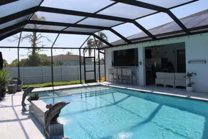 Private Pool Oasis in Cape Coral - Image 5