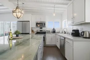 Modern Two Bedroom El Porto Home Blocks From Beach - Image 2