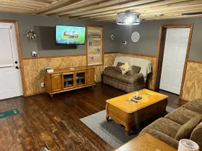 Camp Cliffside River Retreat - Image 3