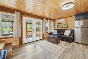 Creekside Cottage near Blue Ridge & Mccaysville - Image 4