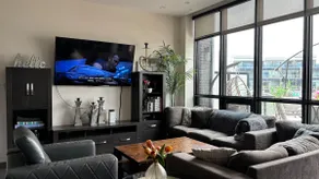 Lake Escape Cottage - Image 2