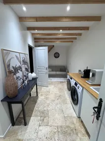 Quiet and secure apartment - Image 4