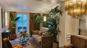 Refined appartment in Montmartre - Image 2