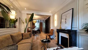 Refined appartment in Montmartre - Image 4