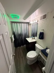 Freshly Remodeled Unit Near SYR - Image 3