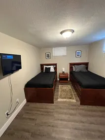 Freshly Remodeled Unit Near SYR - Image 4