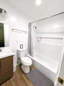2BR/2BA with Parking & Peaceful Vibes - Image 5