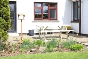 Avalon House - Image 3