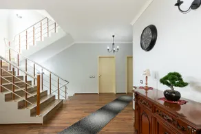 Lake Retreat Villa - Image 3