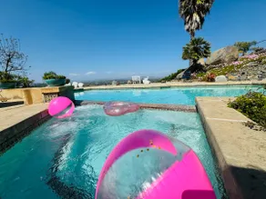 SunnyCentralLux:BBQ|HeatedPool|HotTub|Views|OKPets - Image 2