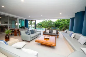 A piece of paradise by the sea - Image 3