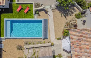 Amazing Home In Violès - Image 3